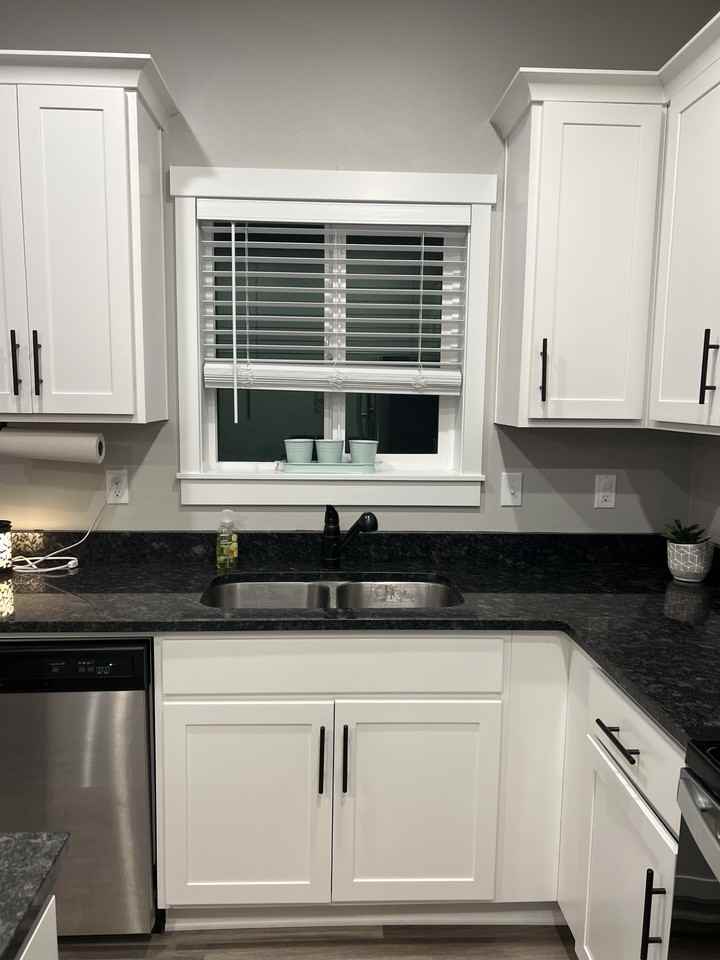 188 E G St #NA - Photo 3 of 19