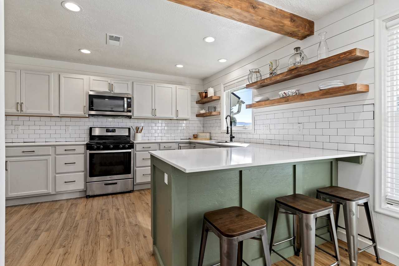 5910 E 1900 N #NA - Photo 2 of 20