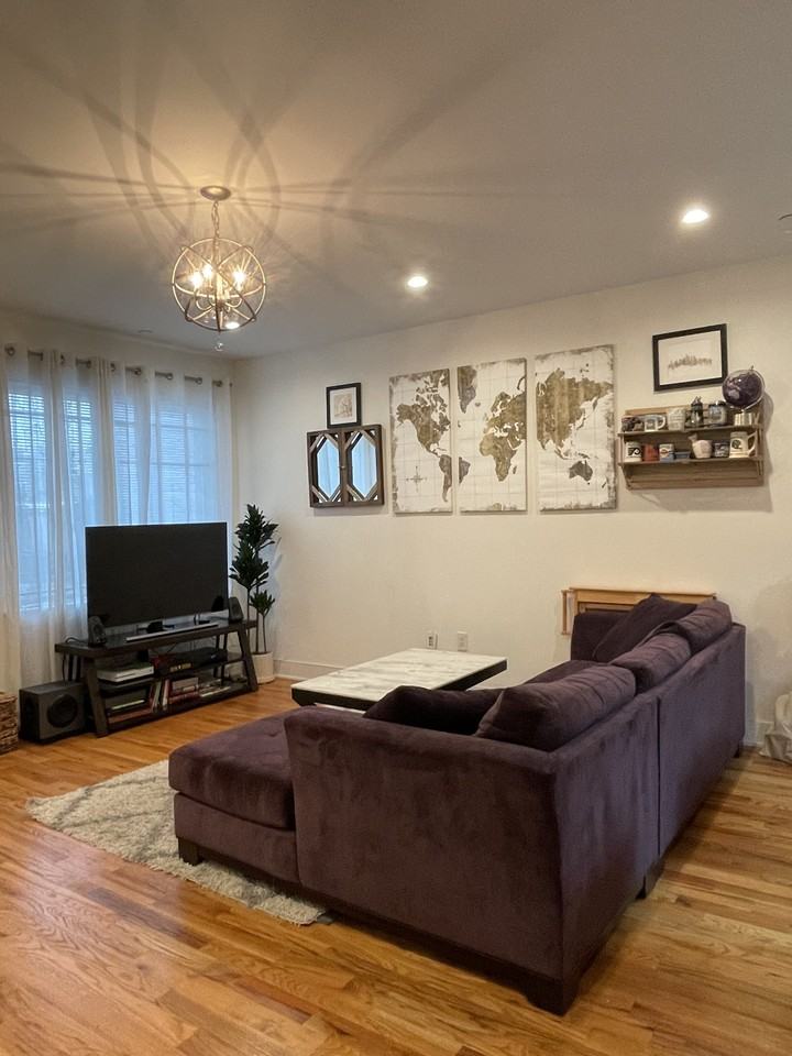 1215 N 5th St #2 - Photo 2 of 24