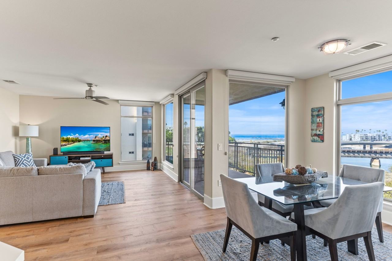 1019 1019 Costa Pacifica Way1201 #1 - Photo 3 of 43