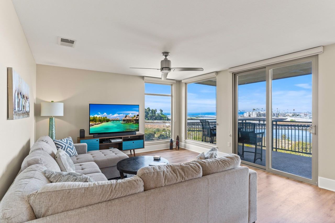 1019 1019 Costa Pacifica Way1201 #1 - Photo 7 of 43