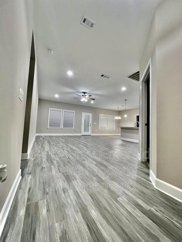 3370 Wild Hare Ln - Photo 3 of 29