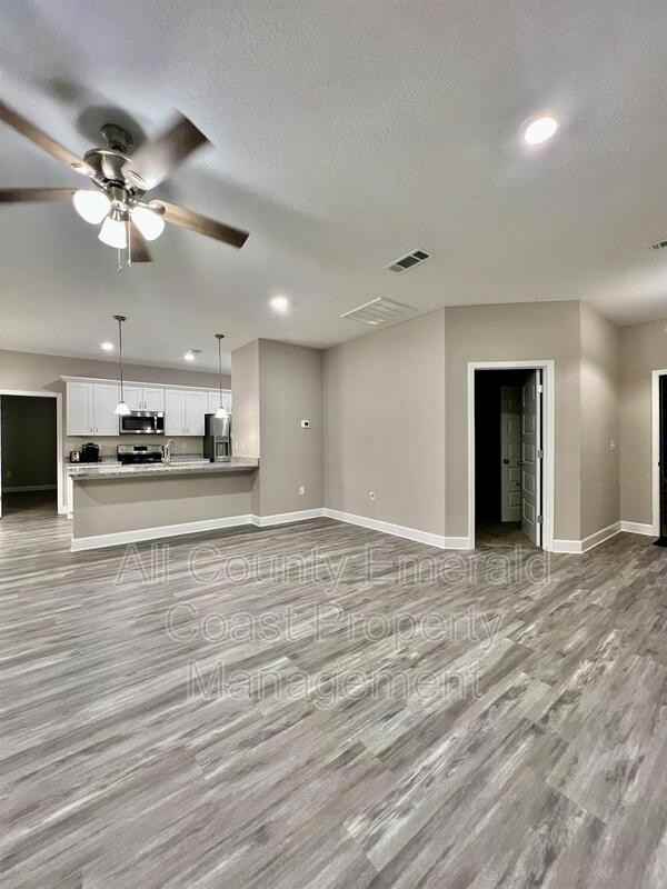 3370 Wild Hare Ln - Photo 4 of 29