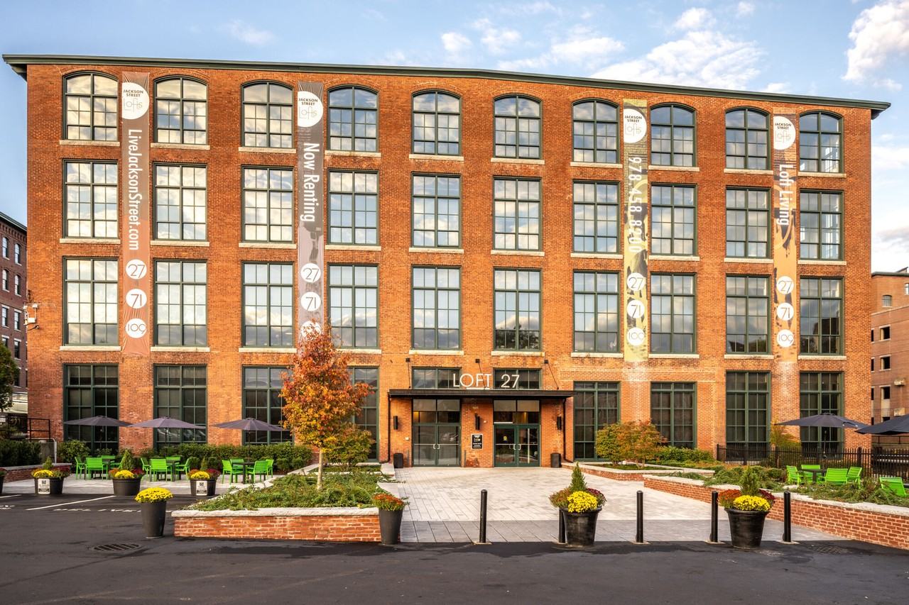 Loft Two Seven - Photo 5 of 39