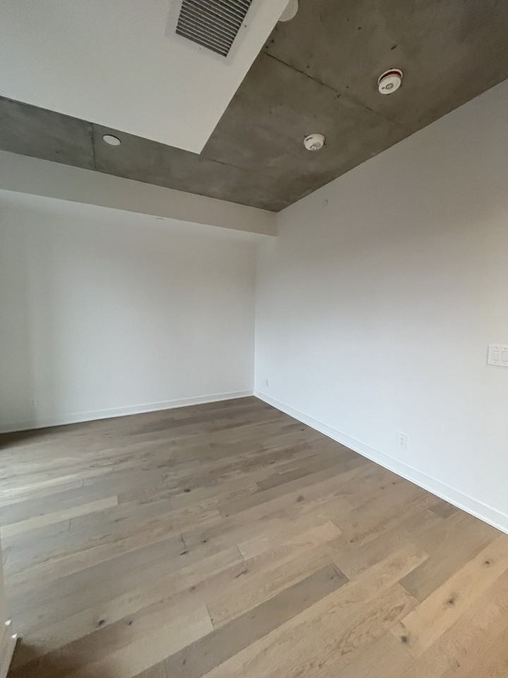 2720 Dundas Street West #310 - Photo 7 of 15