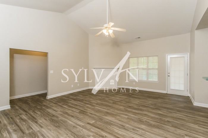 226 Harrowfield Hts - Photo 3 of 16