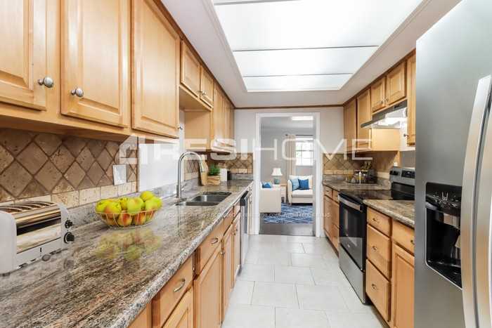 3539 Kimberly Oaks Dr - Photo 3 of 18