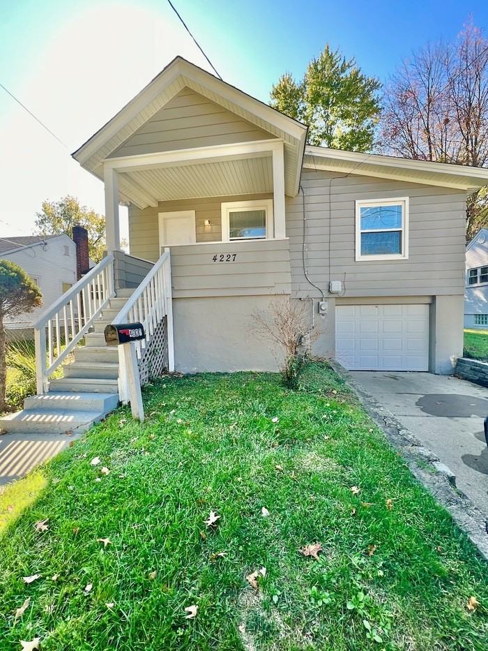 4227 Kugler Mill Rd, Deer Park, OH 45236 4 Bedroom House for 1,600