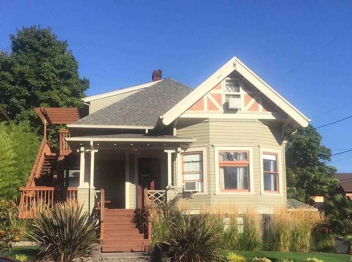 132 Se 12th Ave #NA - Photo 3 of 21