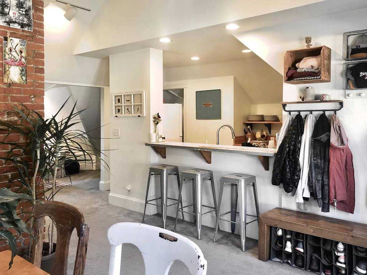 132 Se 12th Ave #NA - Photo 2 of 21