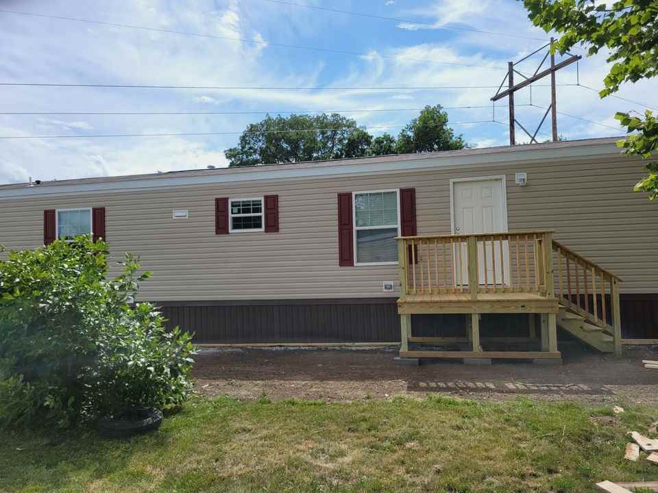 2570 Park Cir #NA - Photo 3 of 13