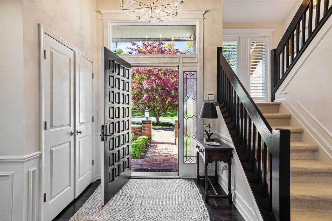 3466 Bloomfield Club Dr #NA - Photo 2 of 50