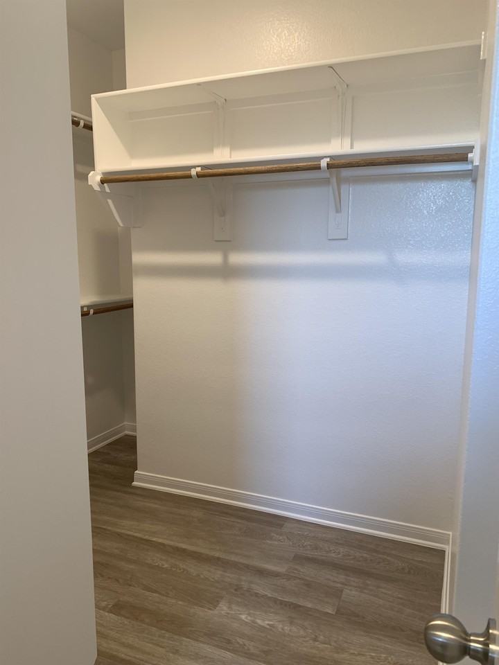 1353 Aurora Grove Bnd #1 - Photo 2 of 21