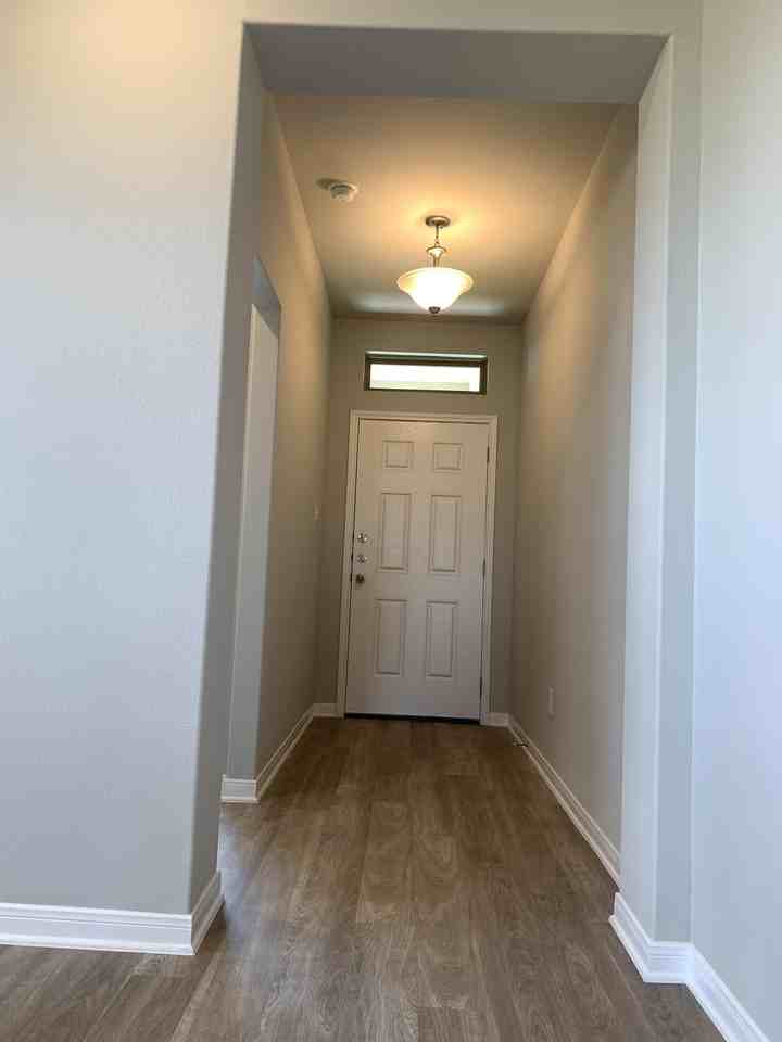 1353 Aurora Grove Bnd #1 - Photo 5 of 21