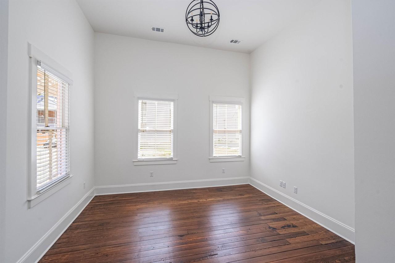 1401 Jefferson St #1401 - Photo 5 of 16