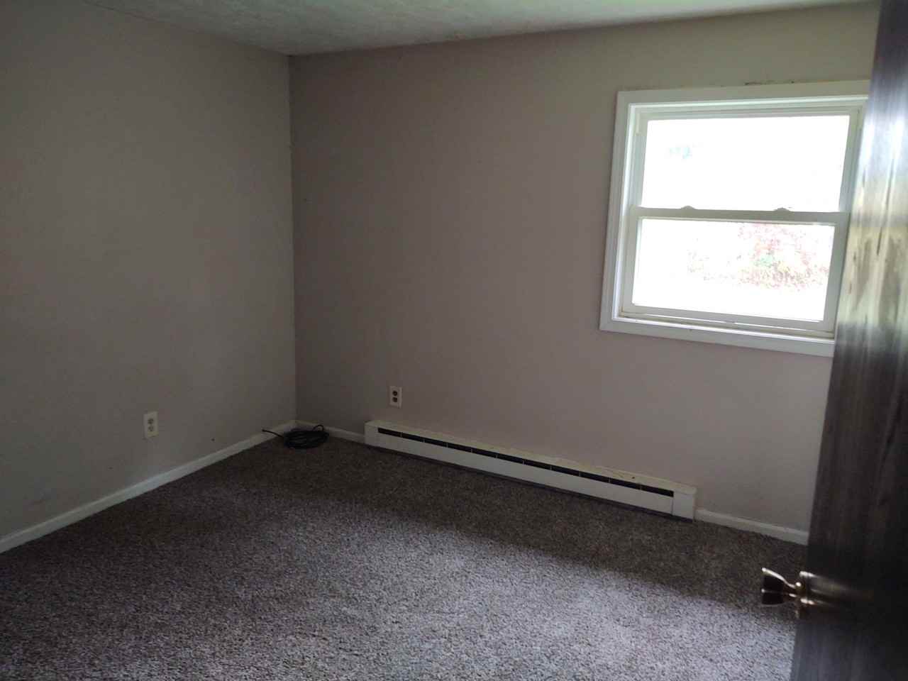 214 Patricia Dr #I - Photo 3 of 5