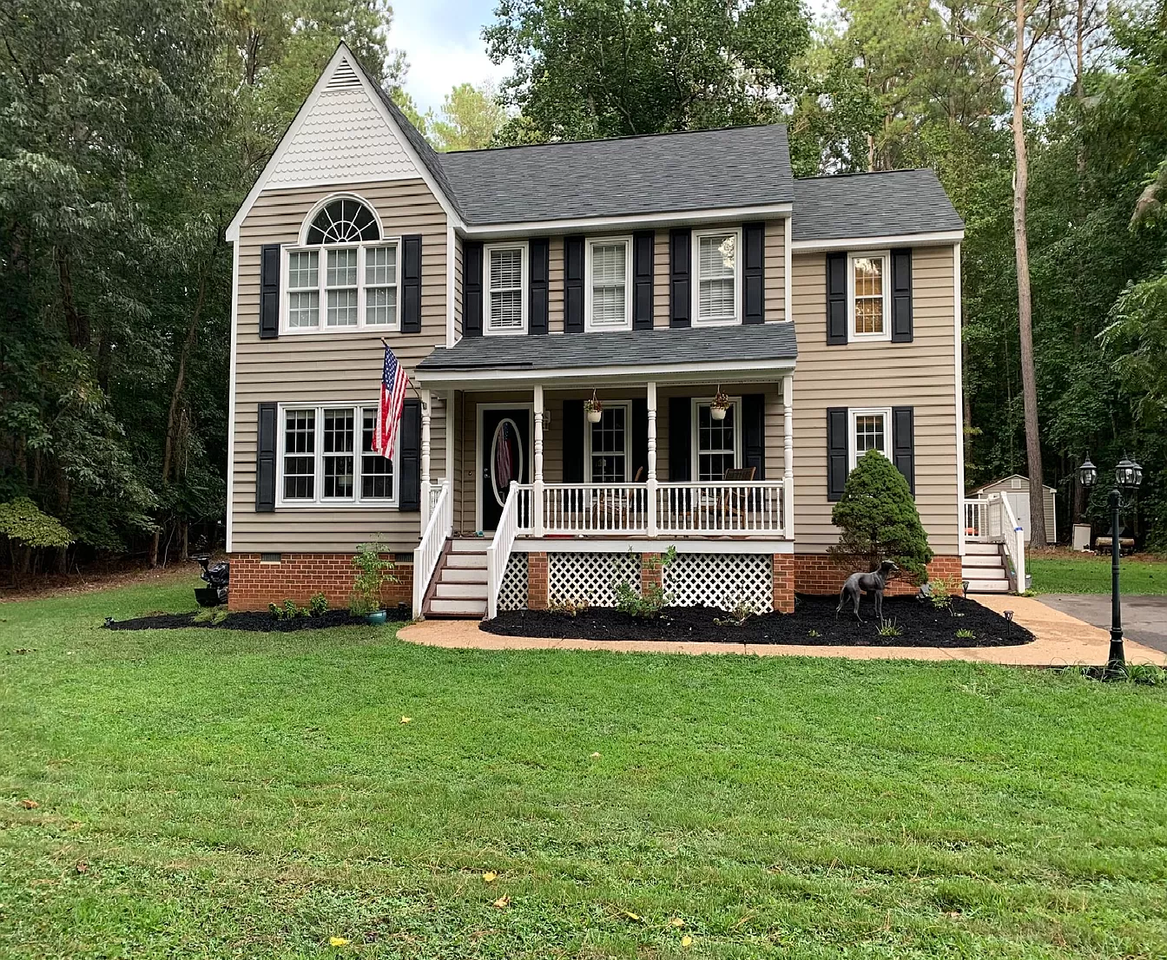 1039 Timber Trace Rd - Photo 3 of 10