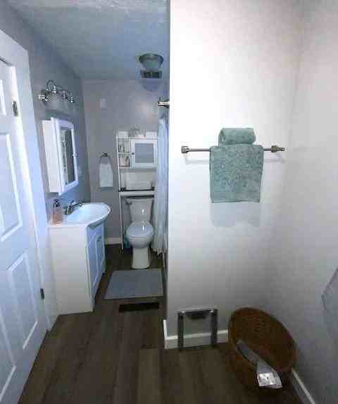 607 E. Sheldon   Columbus, OH 43207 - Photo 4 of 16