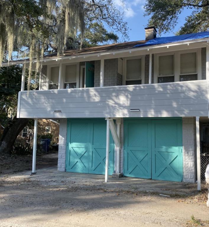 1140 Newton Ave S - Photo 3 of 15