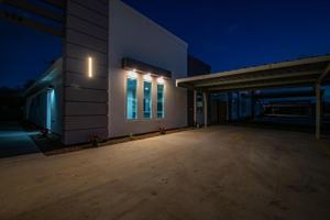 featured image of 904 N Spruce St #1