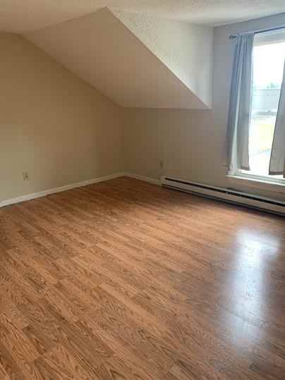 451 S Washington St - Photo 3 of 6