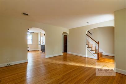 314 Regester Ave - Photo 2 of 23