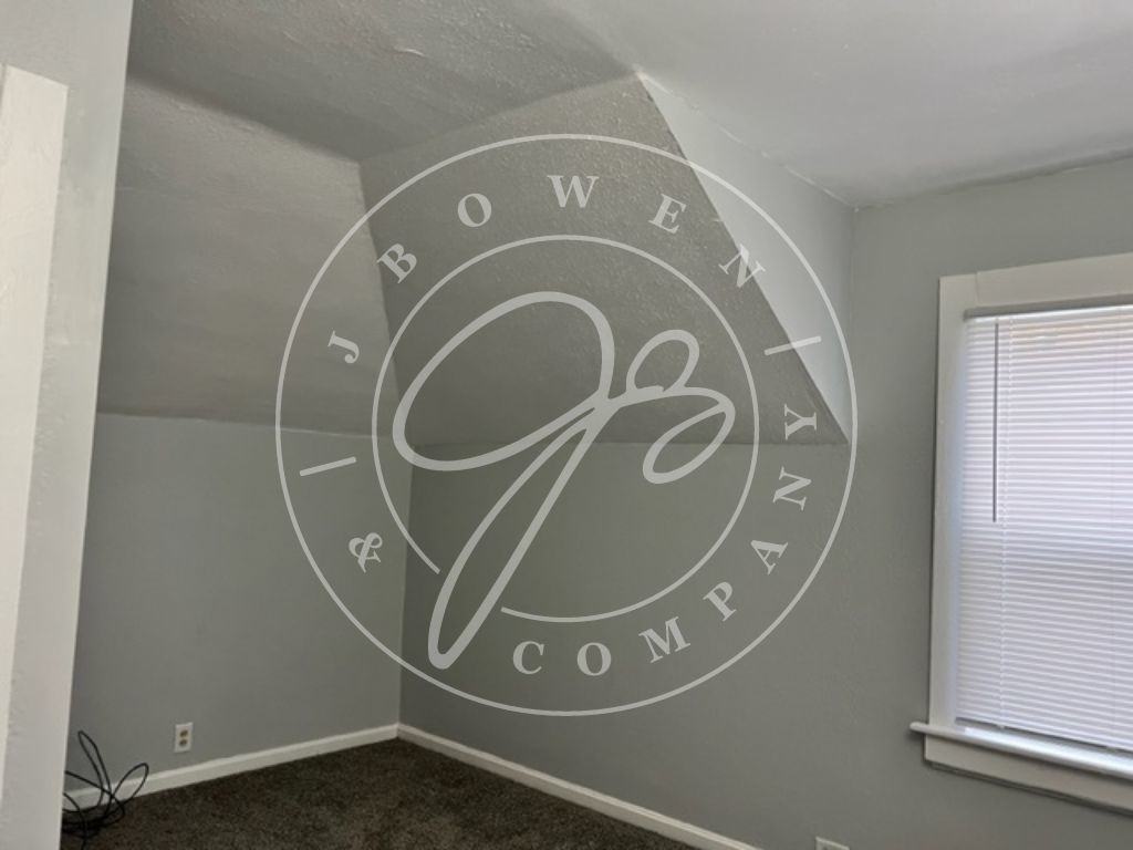 4221 Vermaas Ave - Photo 5 of 12