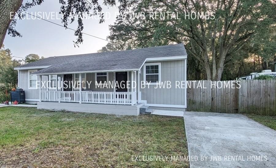 1839 Miller St - Photo 2 of 8