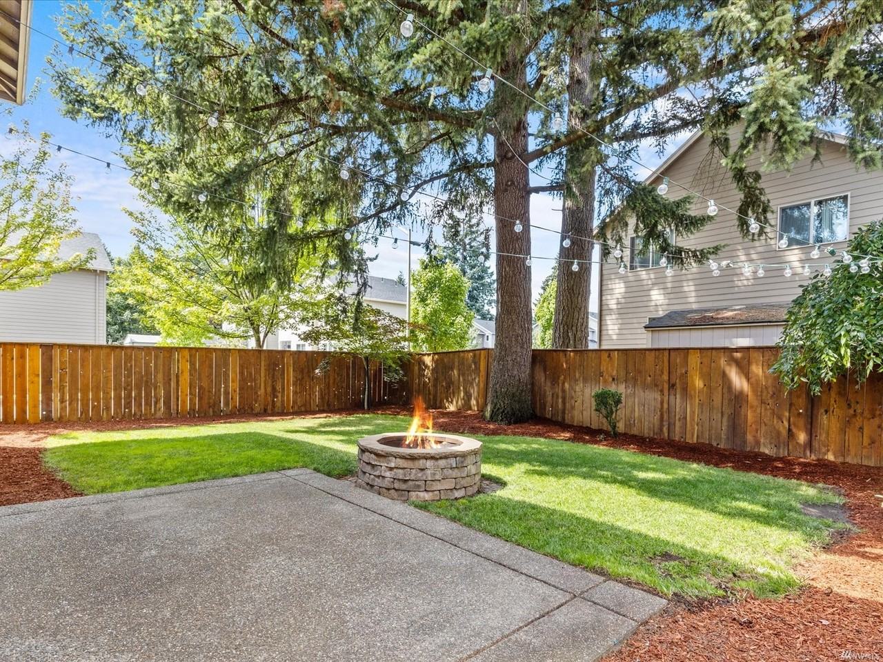 4129 Northeast 136th Avenue - Photo 3 of 9