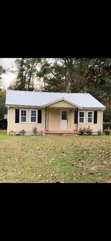 1817 Park Dr - Photo 2 of 15