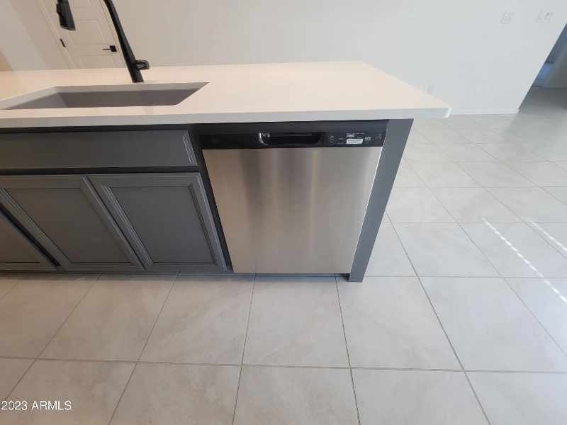 18012 W Orchid Ct - Photo 6 of 25