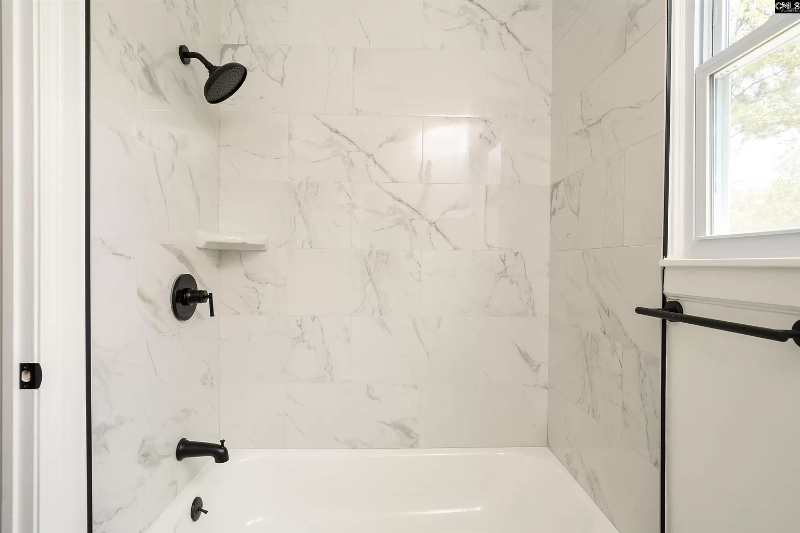 9 Candlewood Ln - Photo 2 of 17