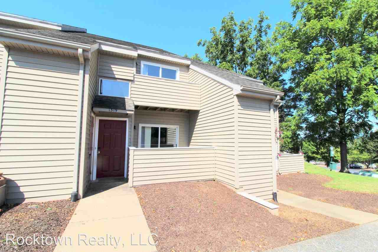 1319 Bradley Drive - Photo 2 of 20