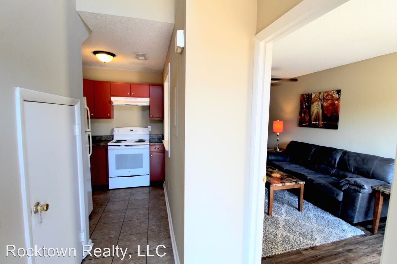 1319 Bradley Drive - Photo 3 of 20