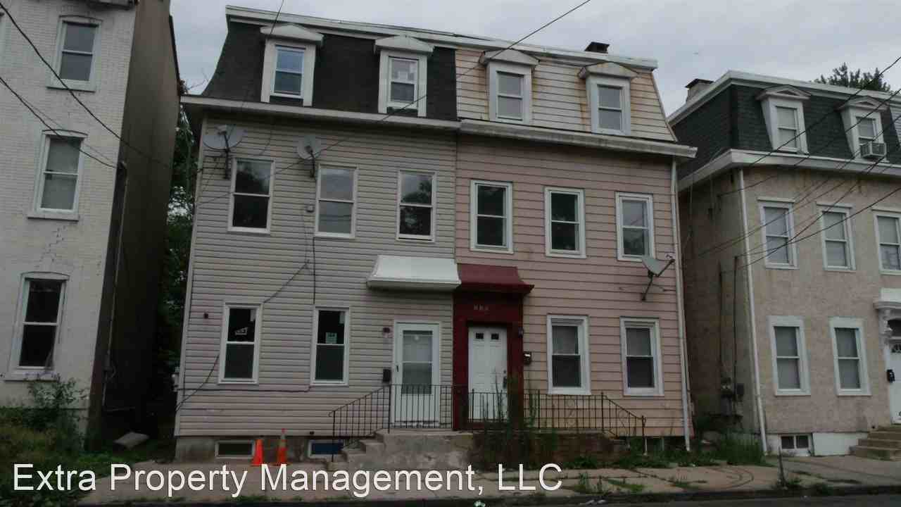 232 Spring St - Photo 2 of 25