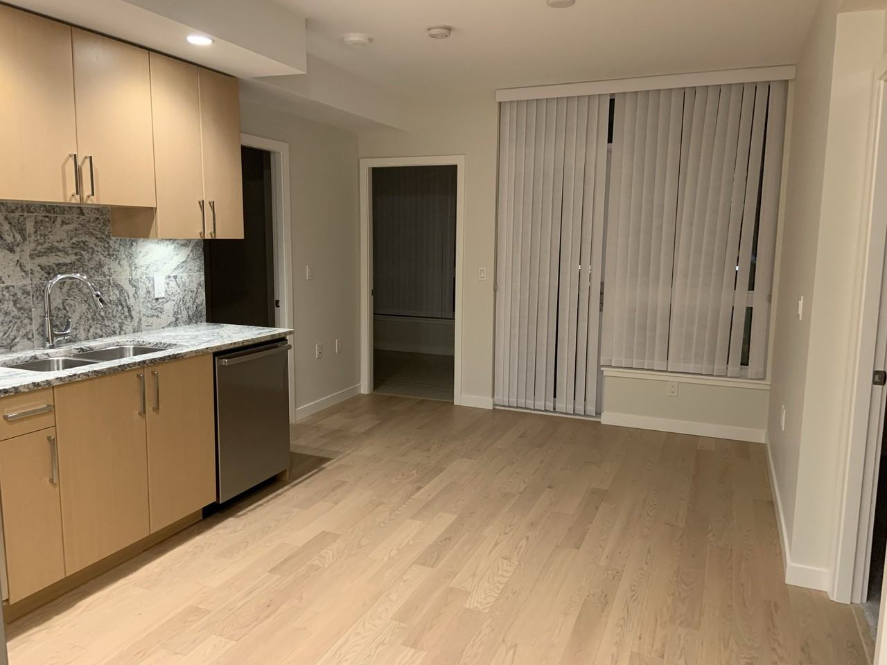1708 Ontario St - Photo 3 of 18