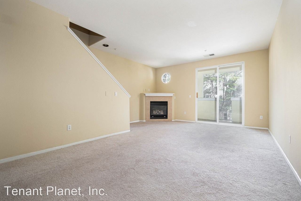 2709 Persimmon Ct - Photo 2 of 16