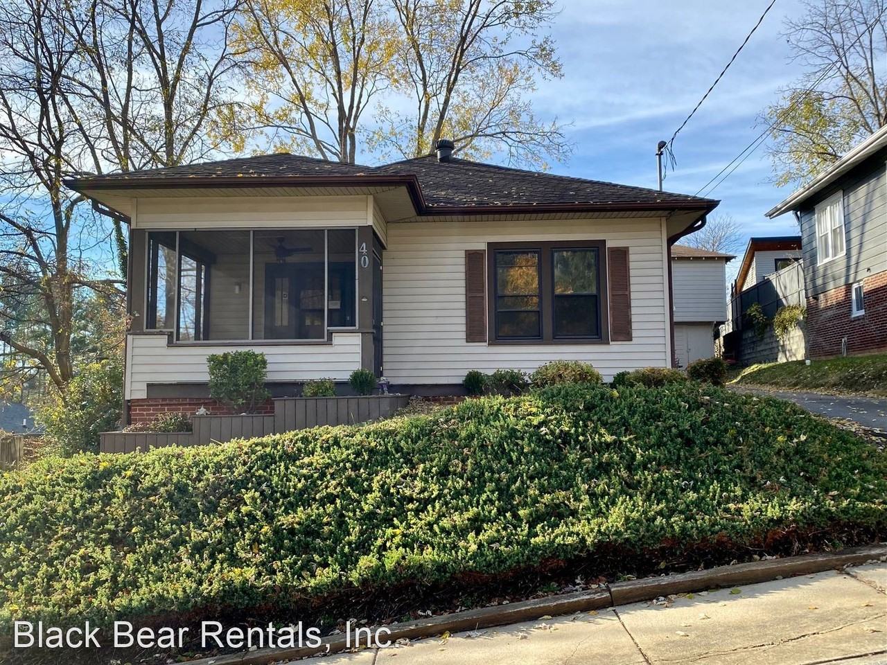 40 Larchmont Rd - Photo 2 of 50