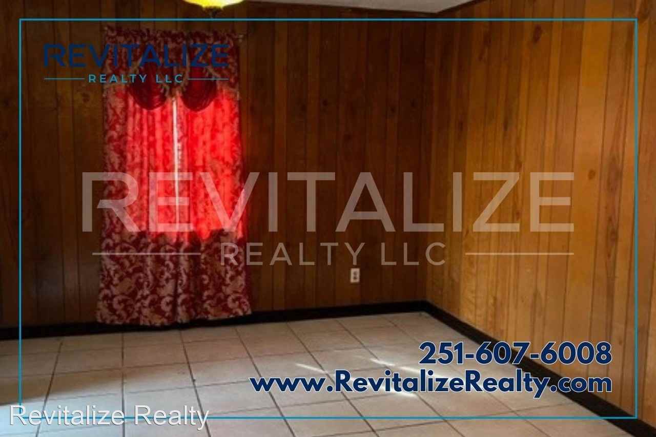 1717 Lyric St - Photo 3 of 11