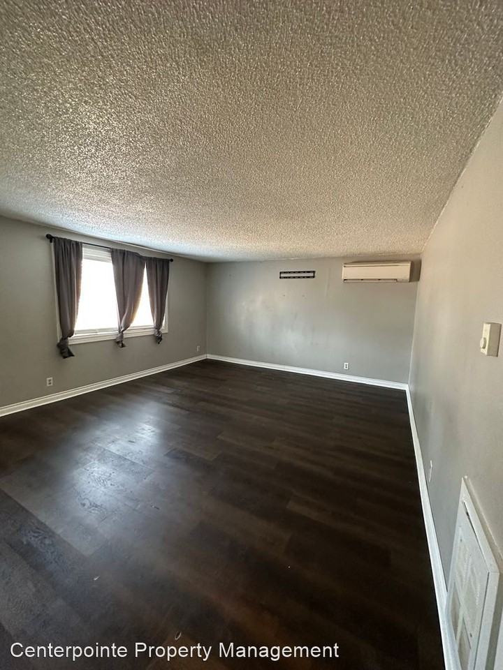 161 Ne Suksdorf St - Photo 2 of 11