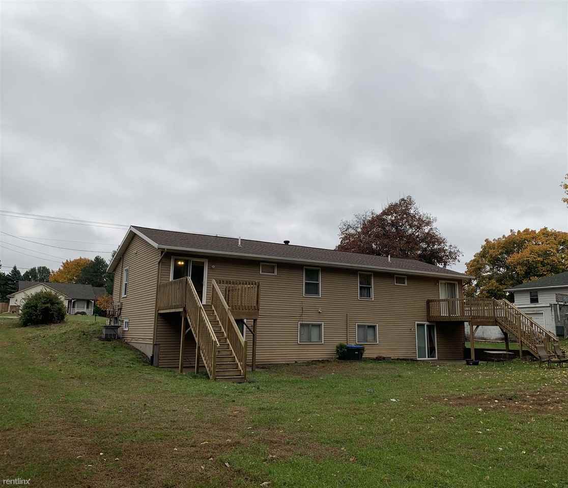 7273 28th Ave - Photo 2 of 10