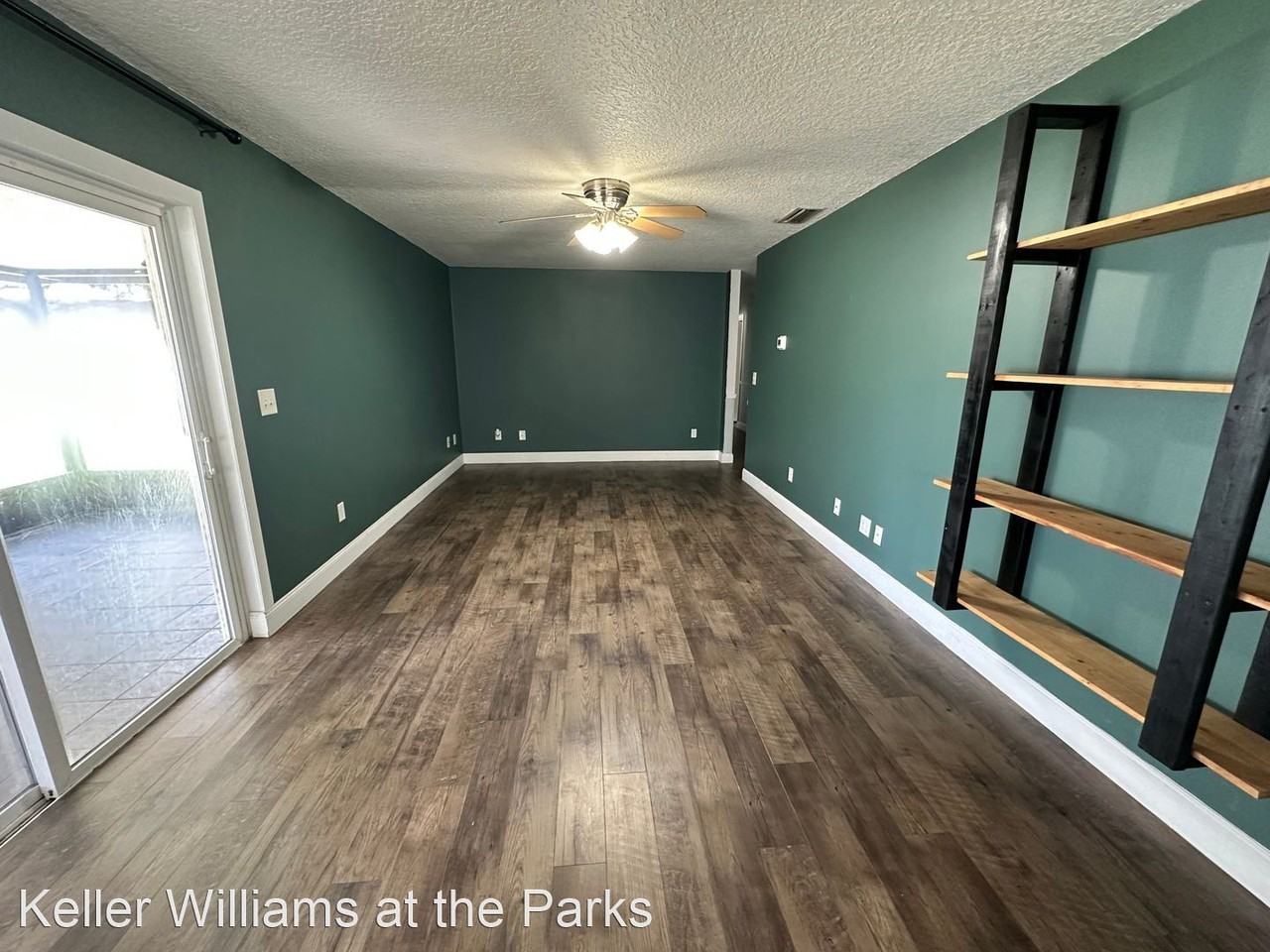 5520 Albert Dr - Photo 2 of 14