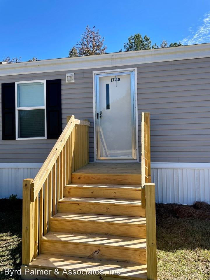 1748 Dirty Branch Rd - Photo 2 of 15