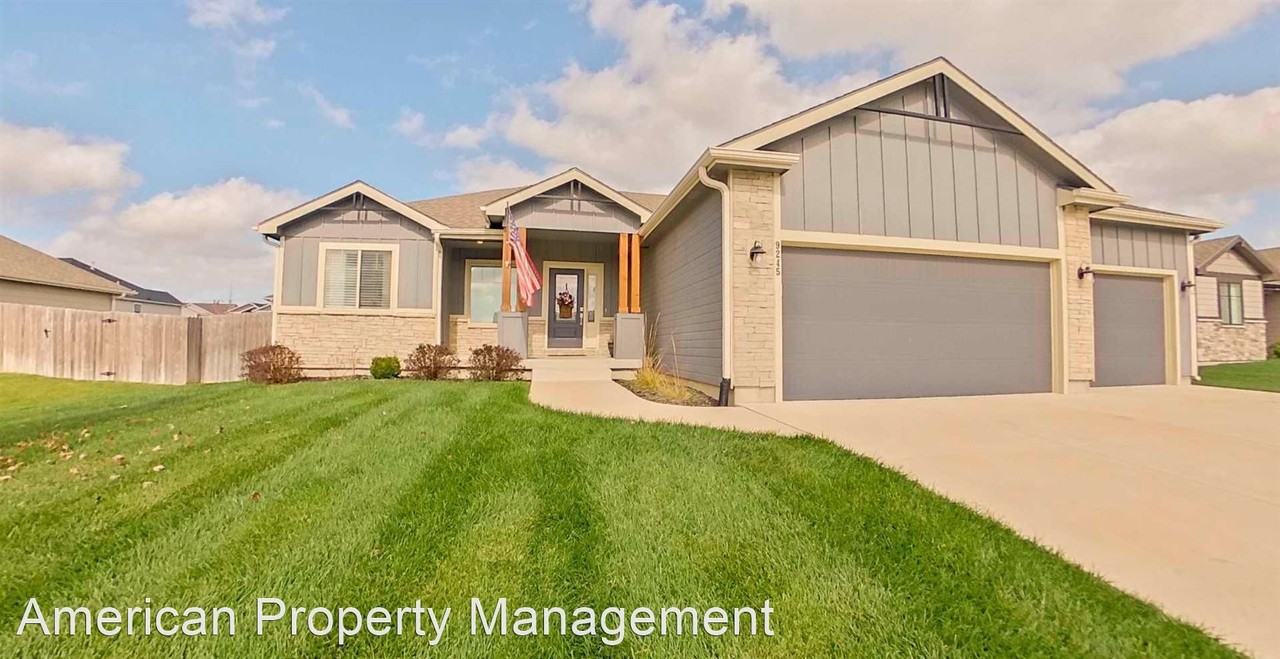 9245 Caras Way - Photo 2 of 17