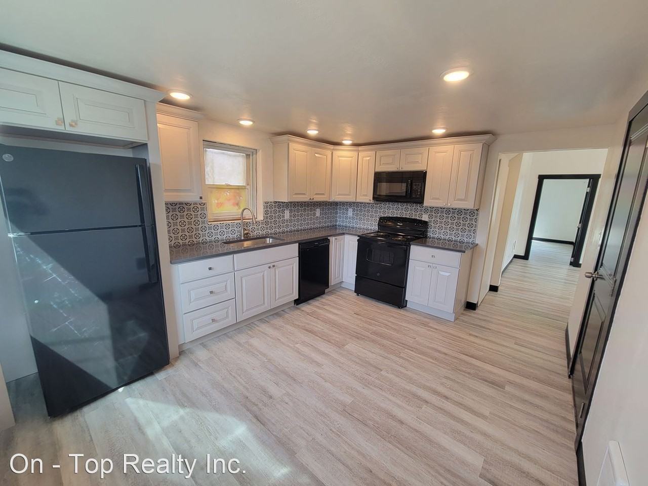 437 S Warren Ave - Photo 2 of 29