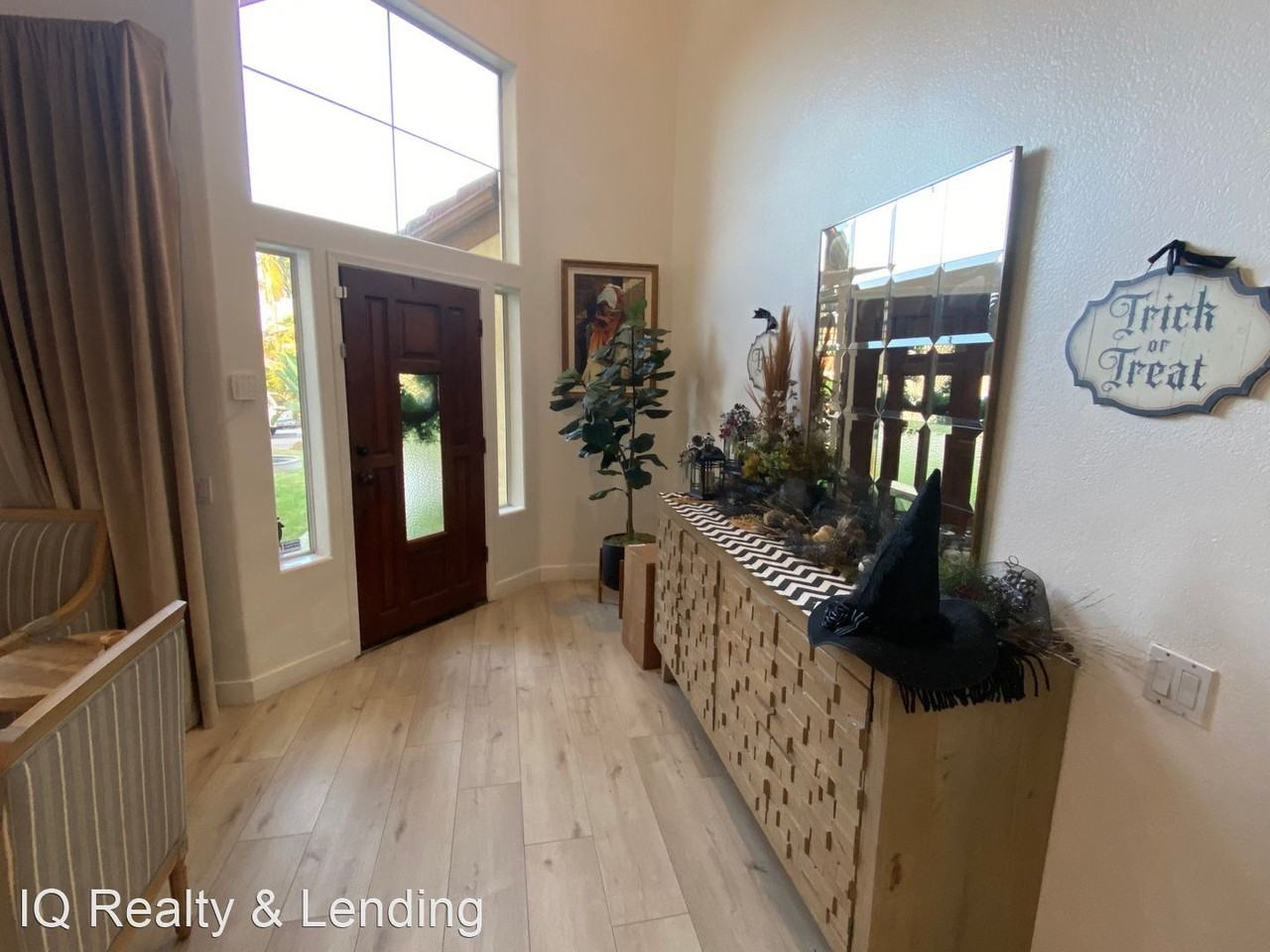 3058 Casmeg Way - Photo 3 of 24