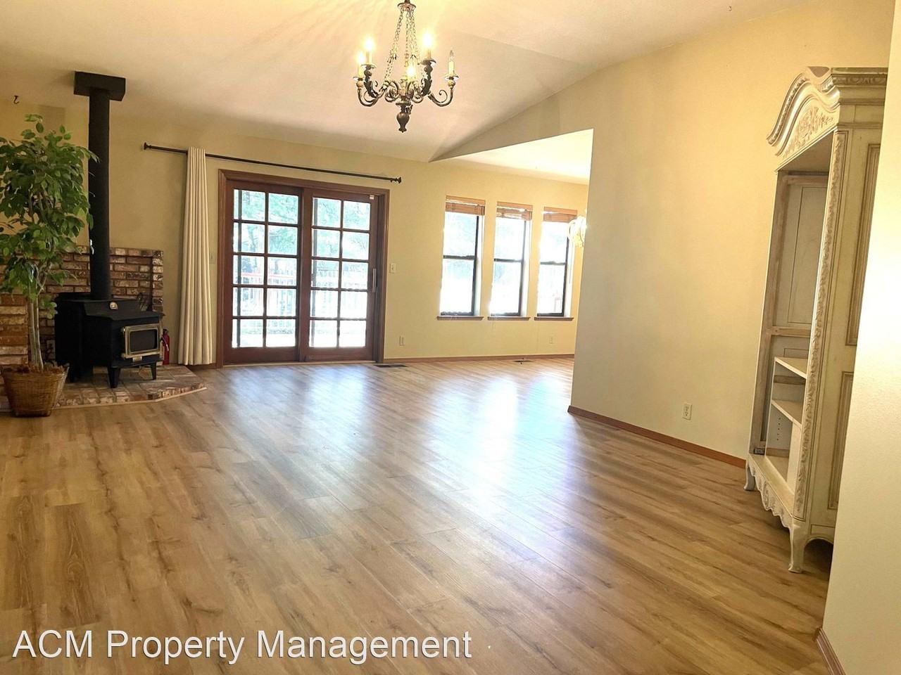 13968 Sun Forest Dr - Photo 3 of 20