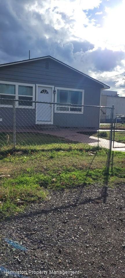 155 E Wood Ave - Photo 3 of 50