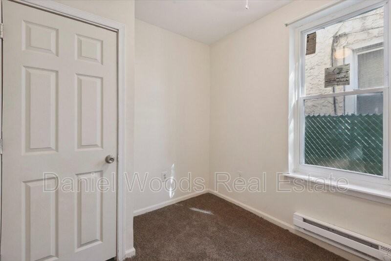 758 S 52nd St #1stFL - Photo 4 of 15