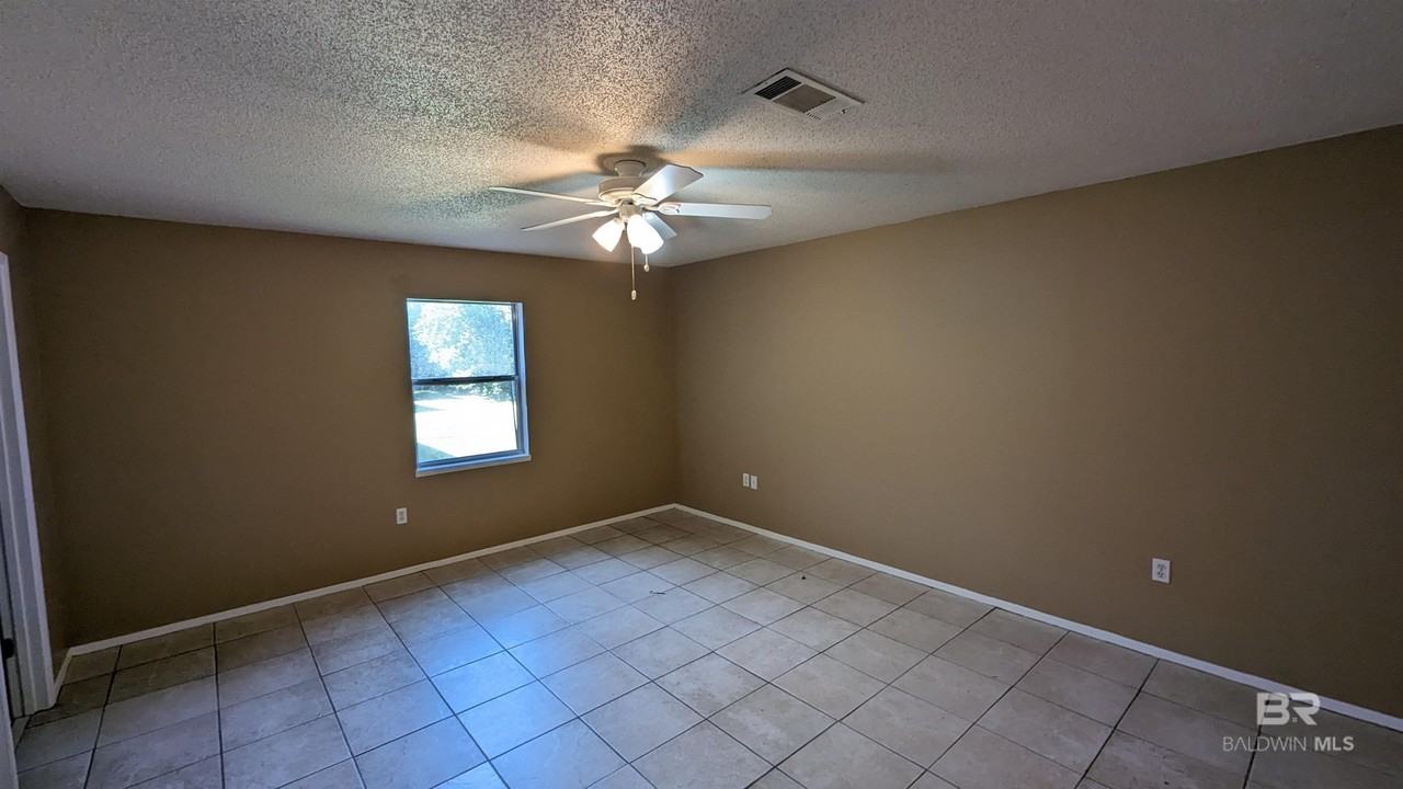 1616 N Cedar St #1616 - Photo 4 of 10